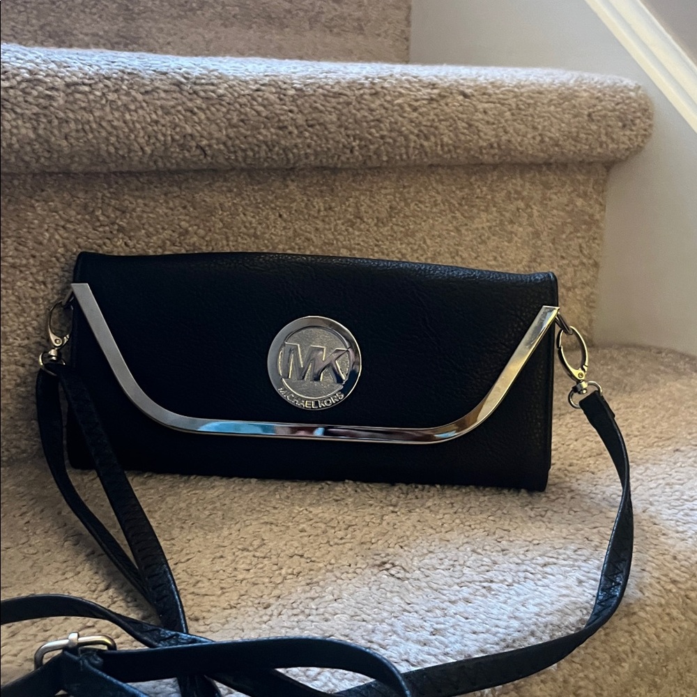 "Michael Kors" Black and Silver Crossbody Bag